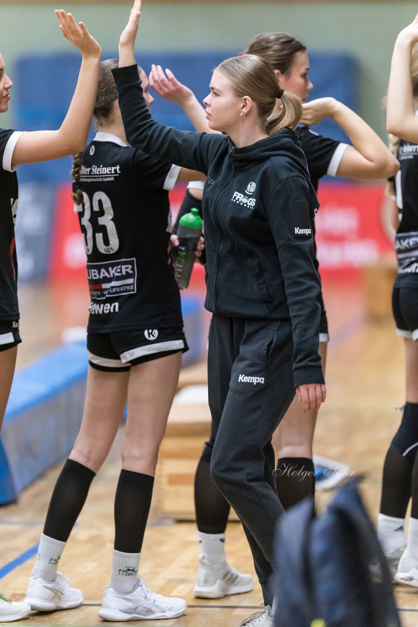 Bild 156 - wBJ SV Henstedt Ulzburg - TuRa Meldorf : Ergebnis: 22:38